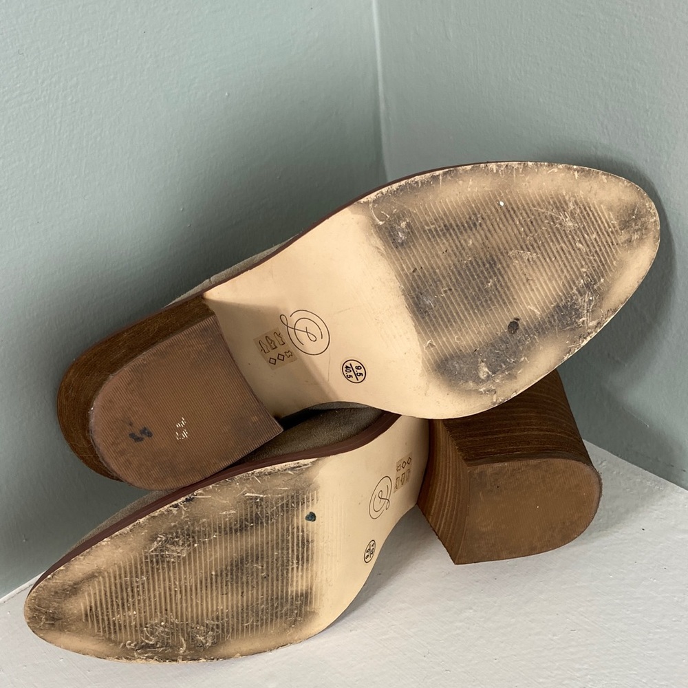 Chinese Laundry Suede Leather Tan Women's Mules Booties Block Heels 9.5 - Picture 12 of 13